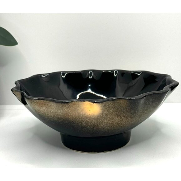 Black Blue Ruffled Edge Glazed Pottery Bowl - Picture 3 of 9